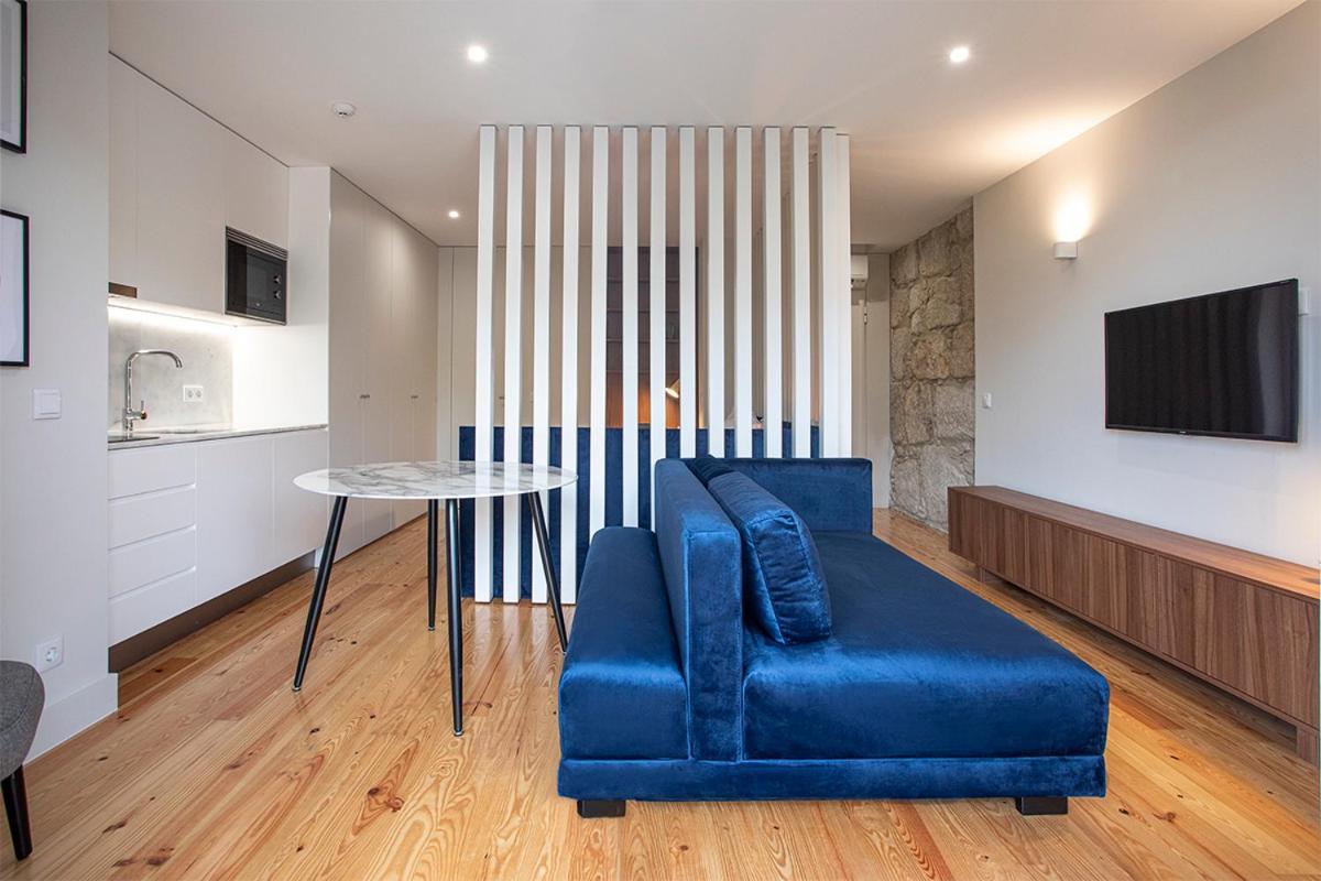 Orm - Martires & Pinheiro Apartments Porto Bagian luar foto