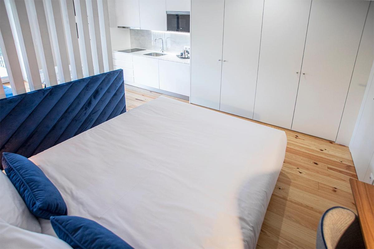 Orm - Martires & Pinheiro Apartments Porto Bagian luar foto