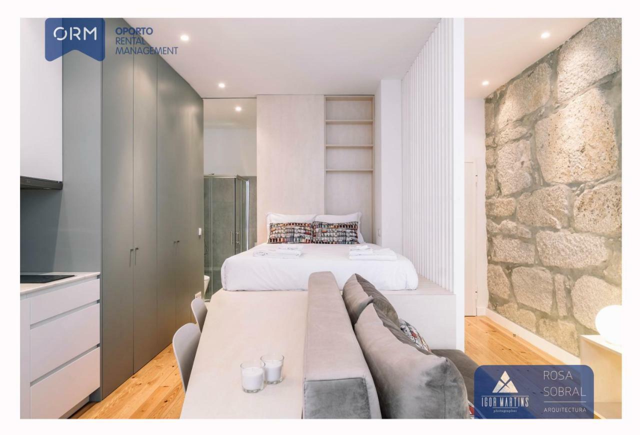Orm - Martires & Pinheiro Apartments Porto Bagian luar foto
